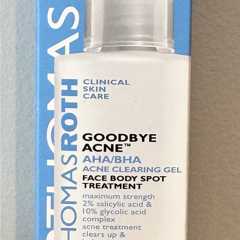 Peter Thomas Roth Goodbye Acne Gel - Blue and White